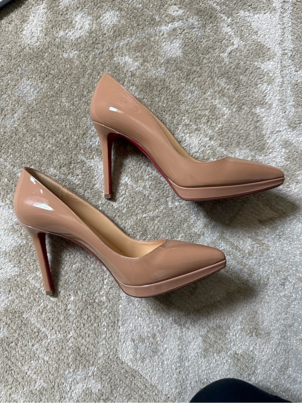 Christian Louboutin Nude Patent Leather Pointed Toe Pumps with Platform